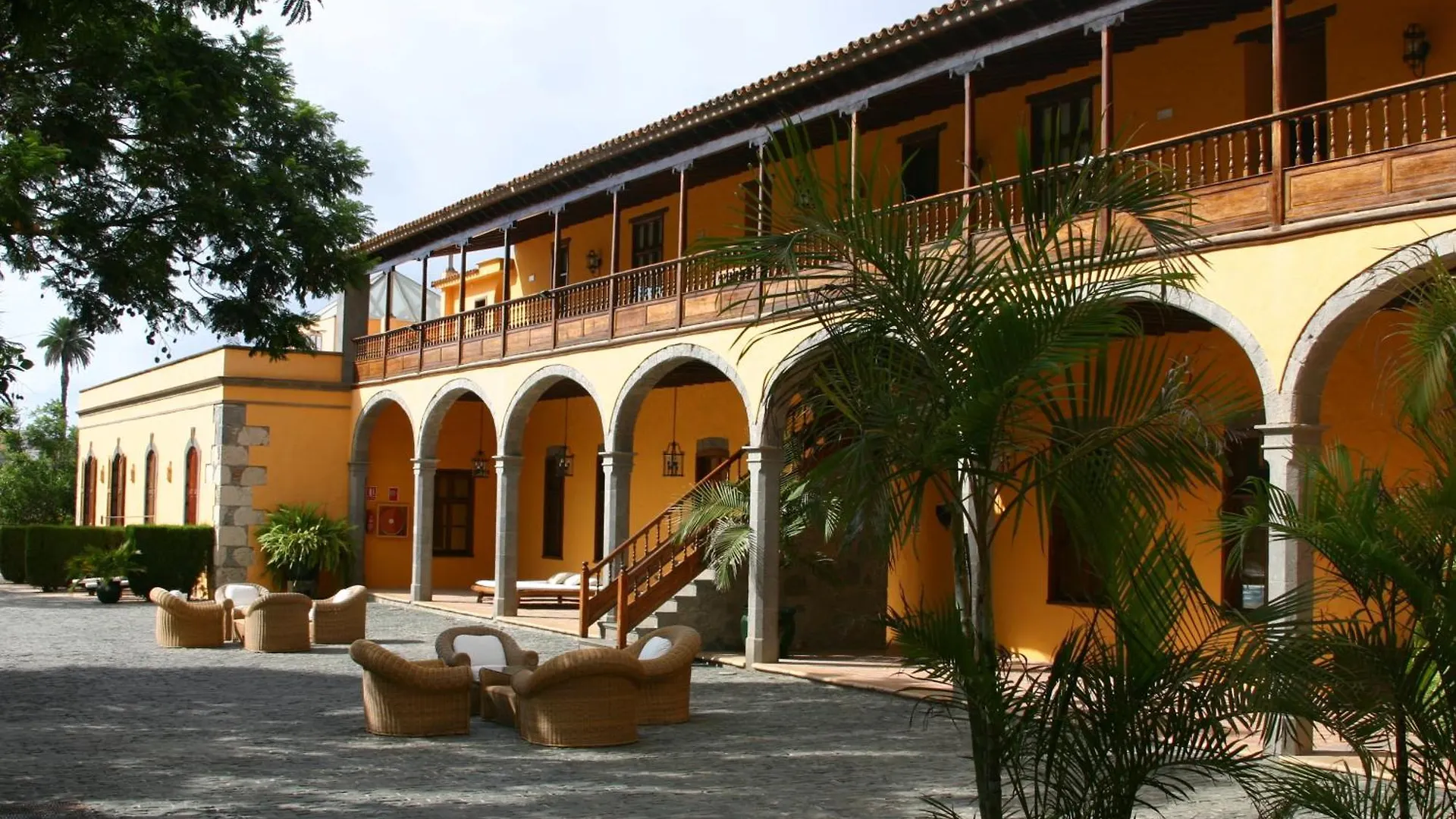 Hotel Rural Hacienda Del Buen Suceso Arucas