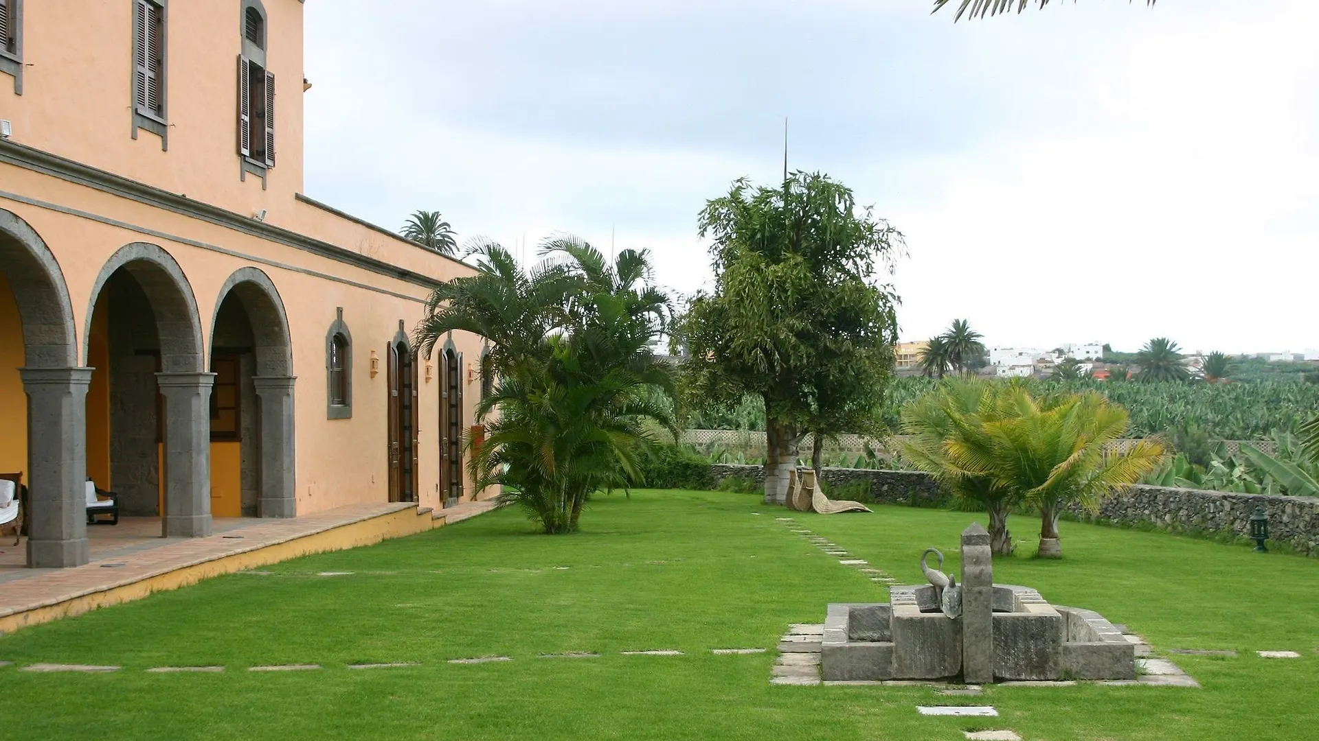 Hotel Rural Hacienda Del Buen Suceso Arucas